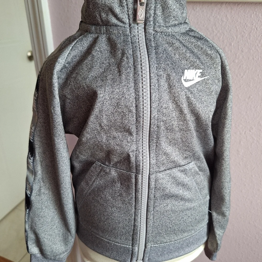 Nike Boys Girls Toddler 2T Zip UP Jacket